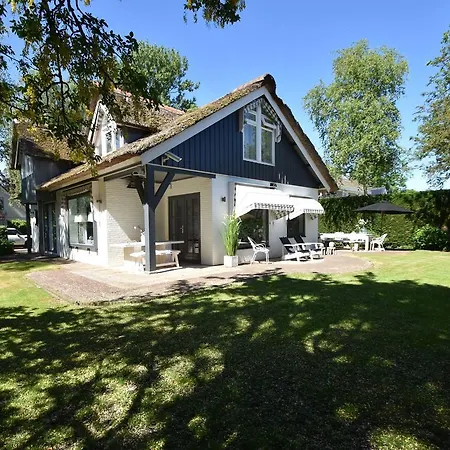 Βίλα Landhuis