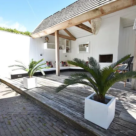 Βίλα Landhuis